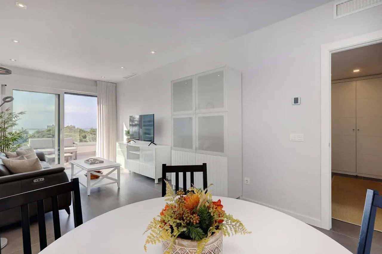 Brand New Apartment With Pool And Sea View In Marbella