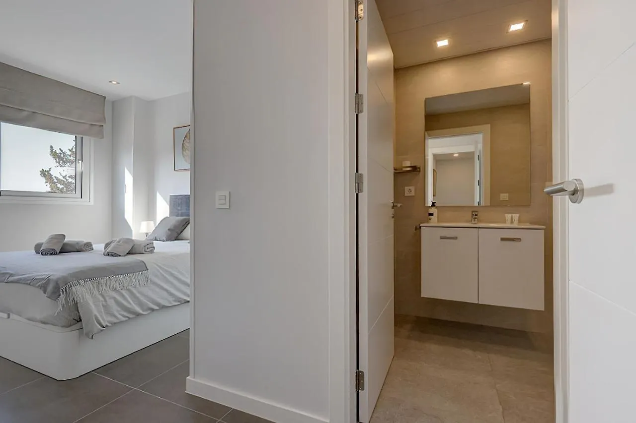 Brand New Apartment With Pool And Sea View In Marbella